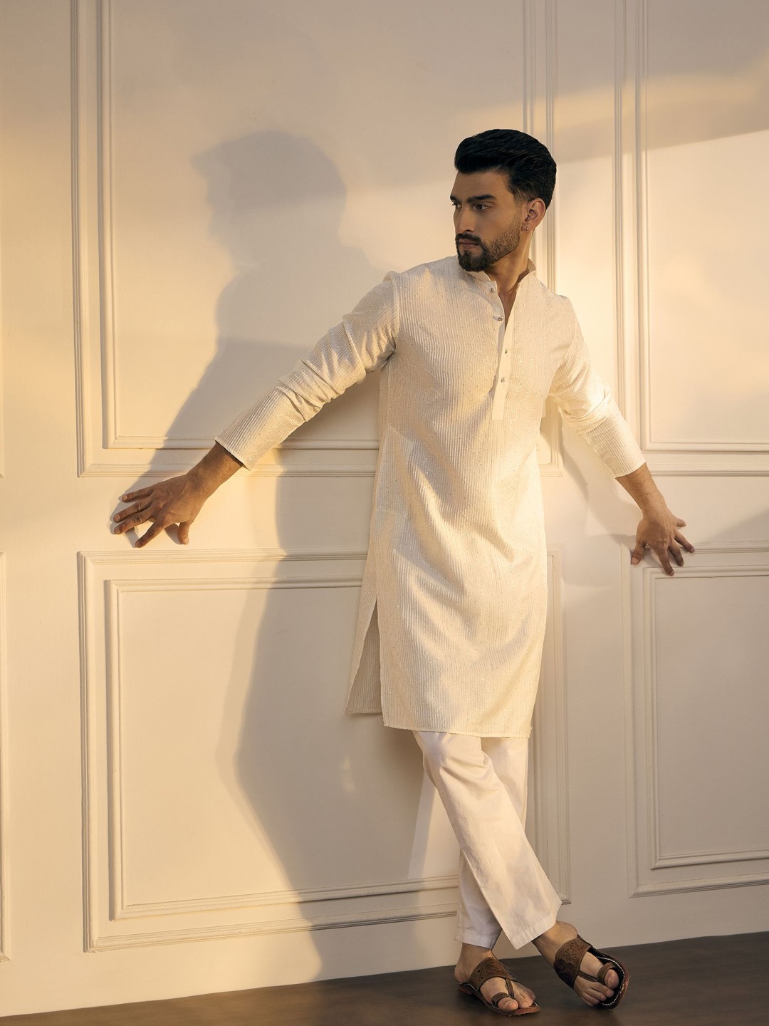 

Anouk White Striped Embroidered Sequinned Mandarin Collar Straight Kurta