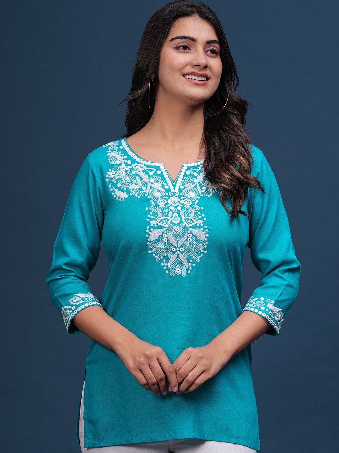 

PINGAKSH Embroidered Peplum Top, Blue