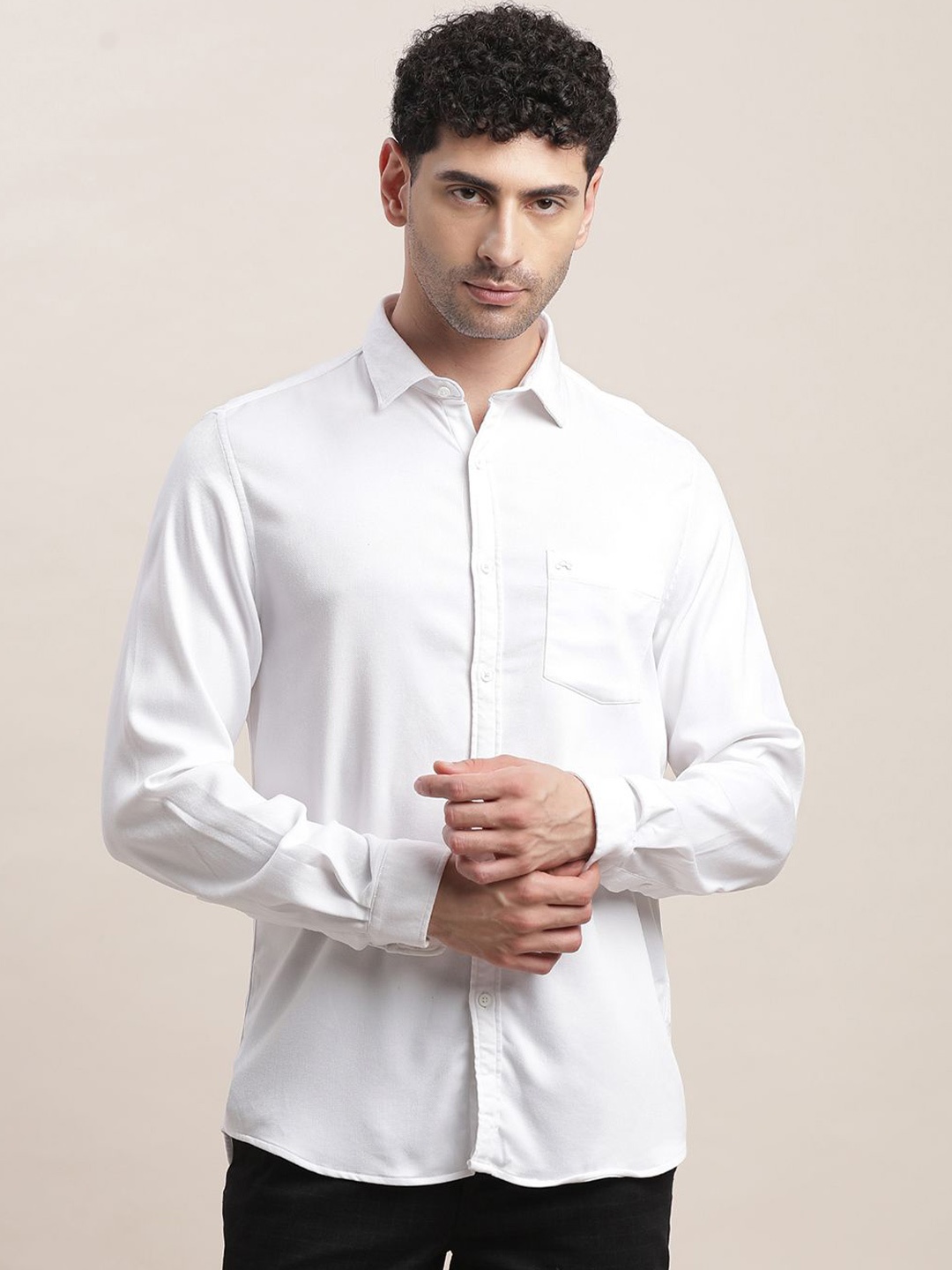 

Turtle Men Relaxed Fit Spread Collar Textured Cotton Casual Shirt, White