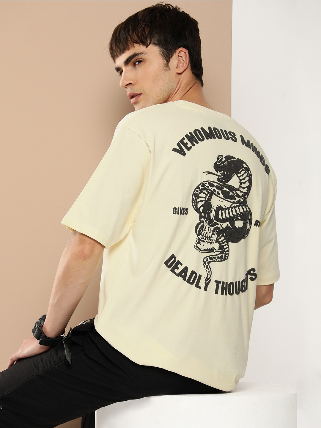 

Difference of Opinion Men Graphic Printed Embossed Oversized T-shirt, Off white