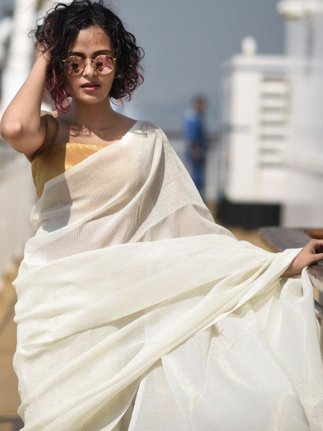 

Ruuprekha Striped Pure Cotton Saree, White