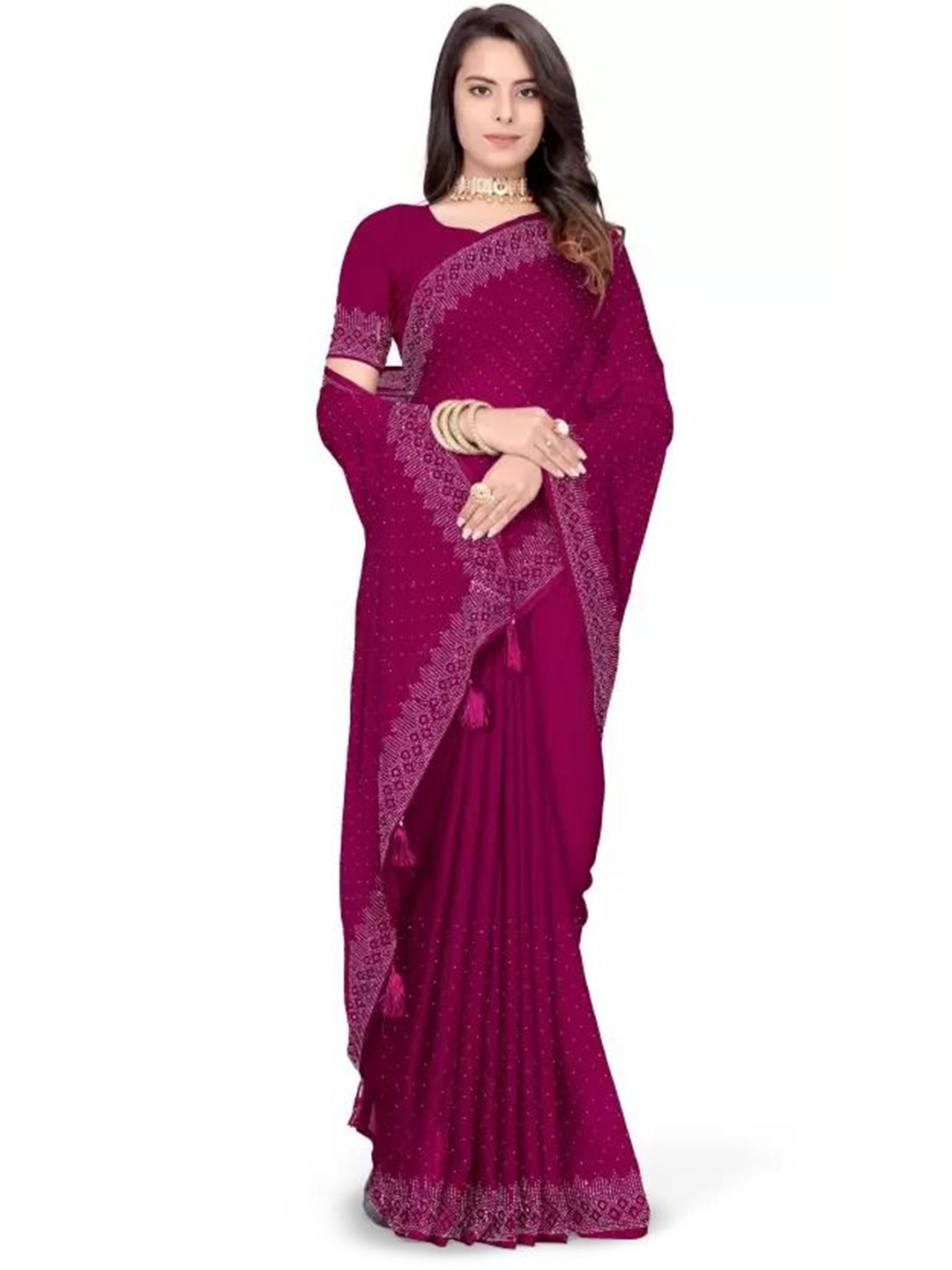 

SAADHVI Embellished Beads and Stones Pure Georgette Saree, Burgundy