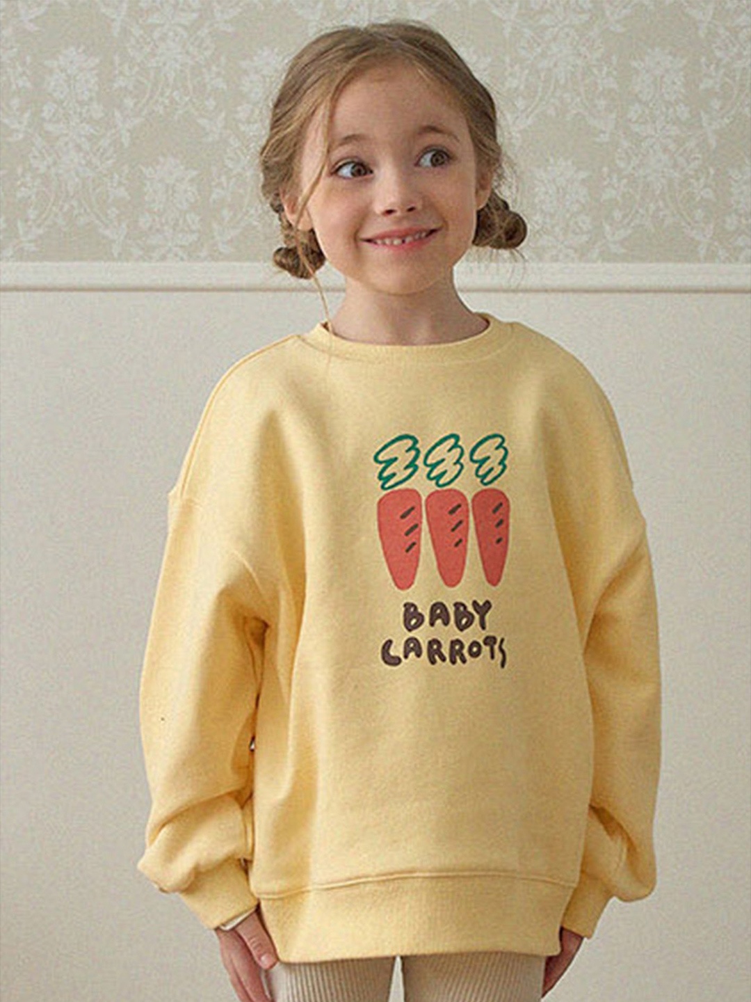 

LULU & SKY Girls Printed Sweatshirt, Yellow