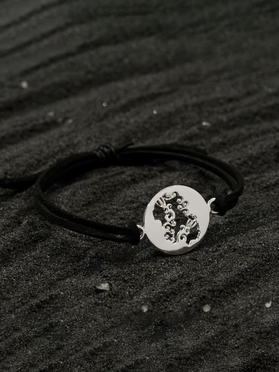 

House of Aadyaa Women Silver Wraparound Bracelet
