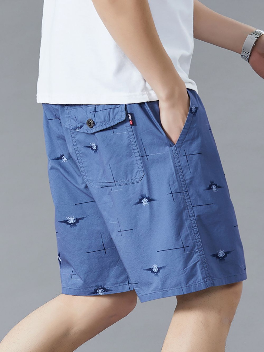 

StyleCast x Revolte Men Conversational Printed Shorts, Blue