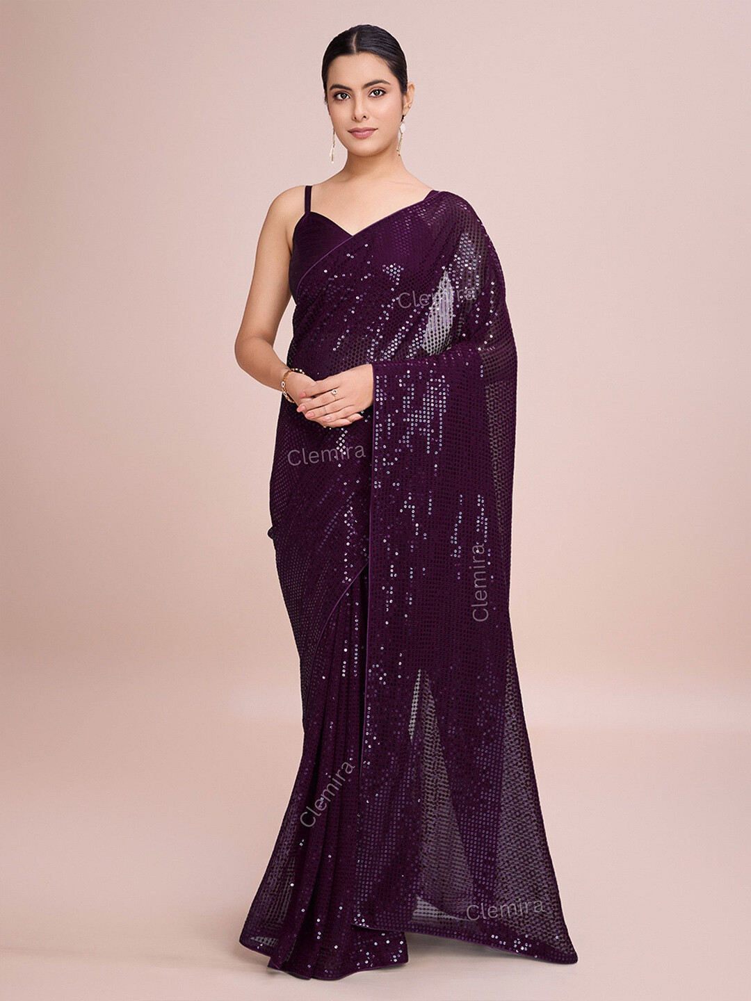 

FashionsEye Embellished Sequinned Pure Georgette Saree, Burgundy