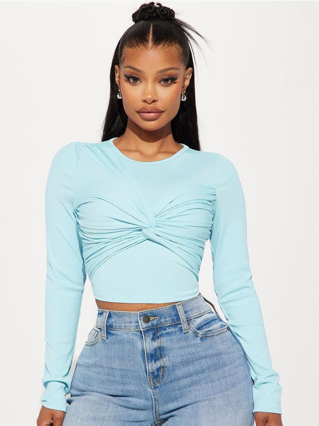 

LULU & SKY Plus Size Knot-Detail Fitted Crop Top, Blue