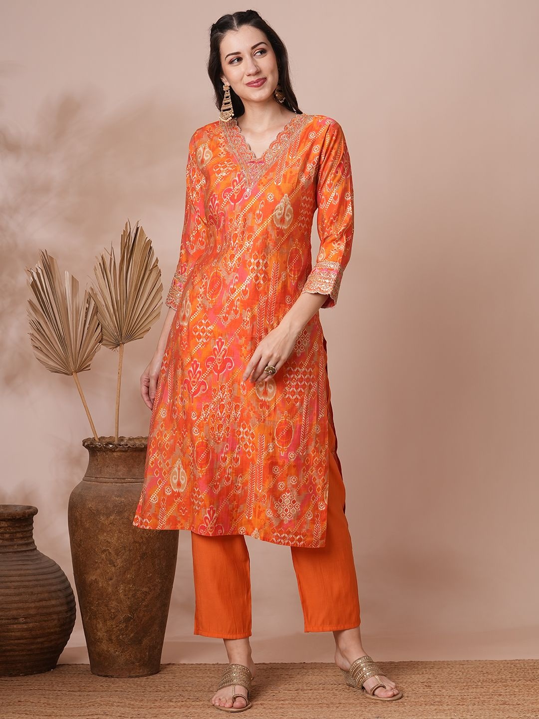 

FASHOR Striped Printed Gotta Patti V-Neck Straight Kurta With Trousers, Orange
