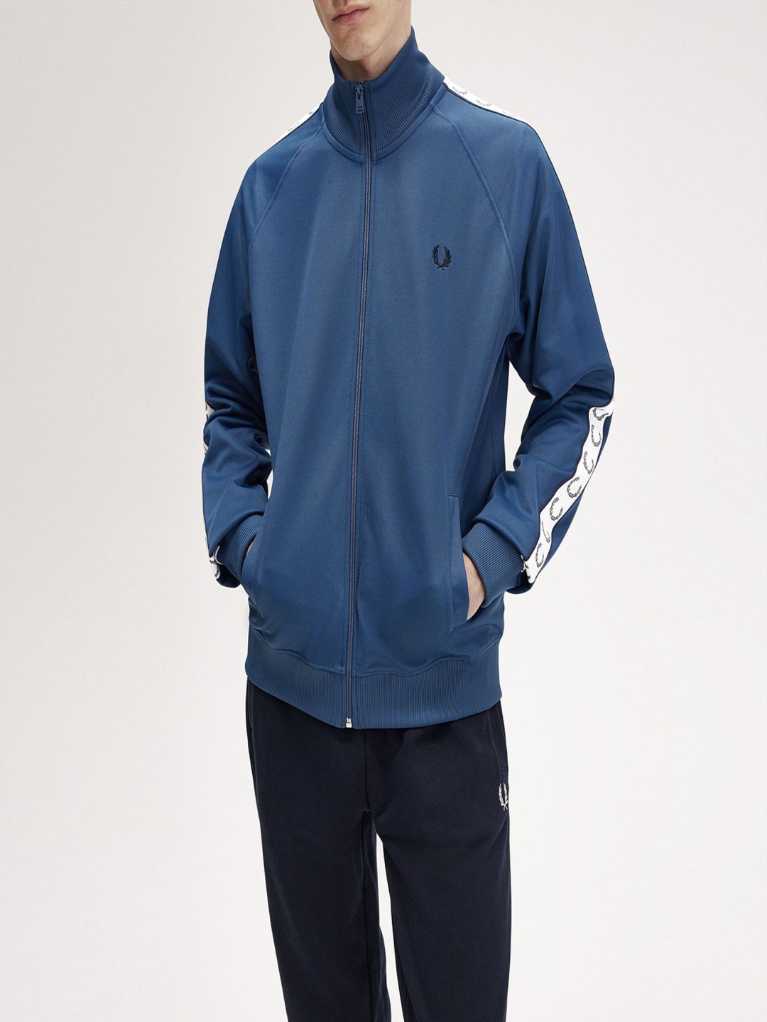 

Fred Perry Men Colourblocked without Bomber Jacket, Blue