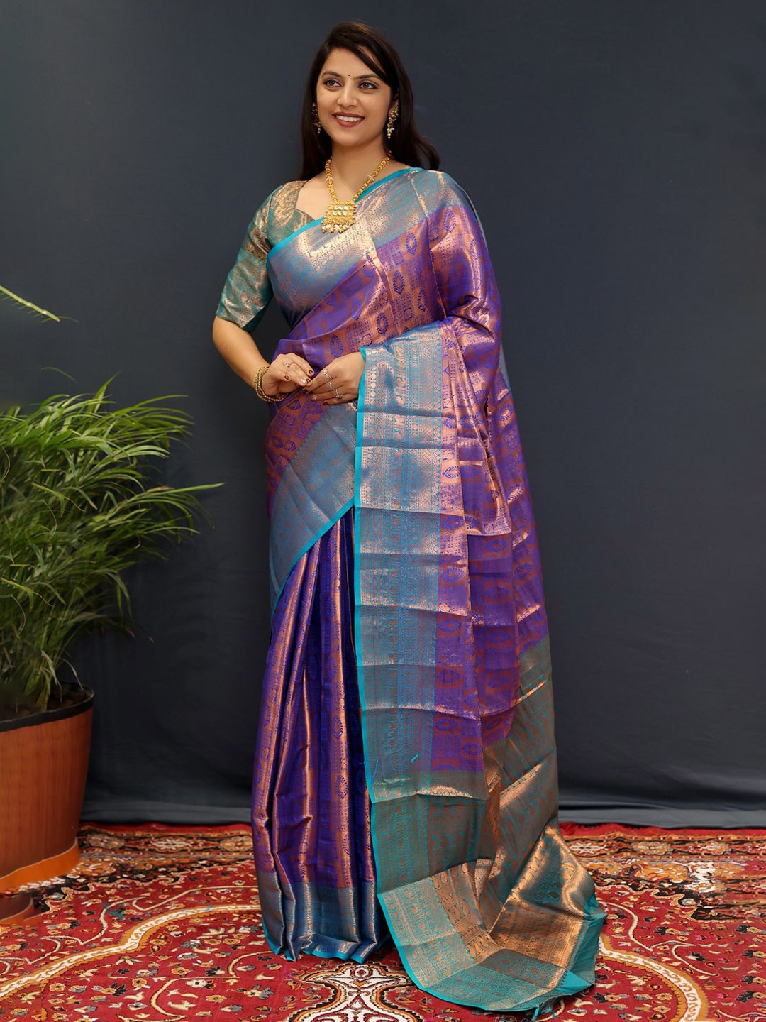 

yourwish Woven Design Zari Kanjeevaram Saree, Blue