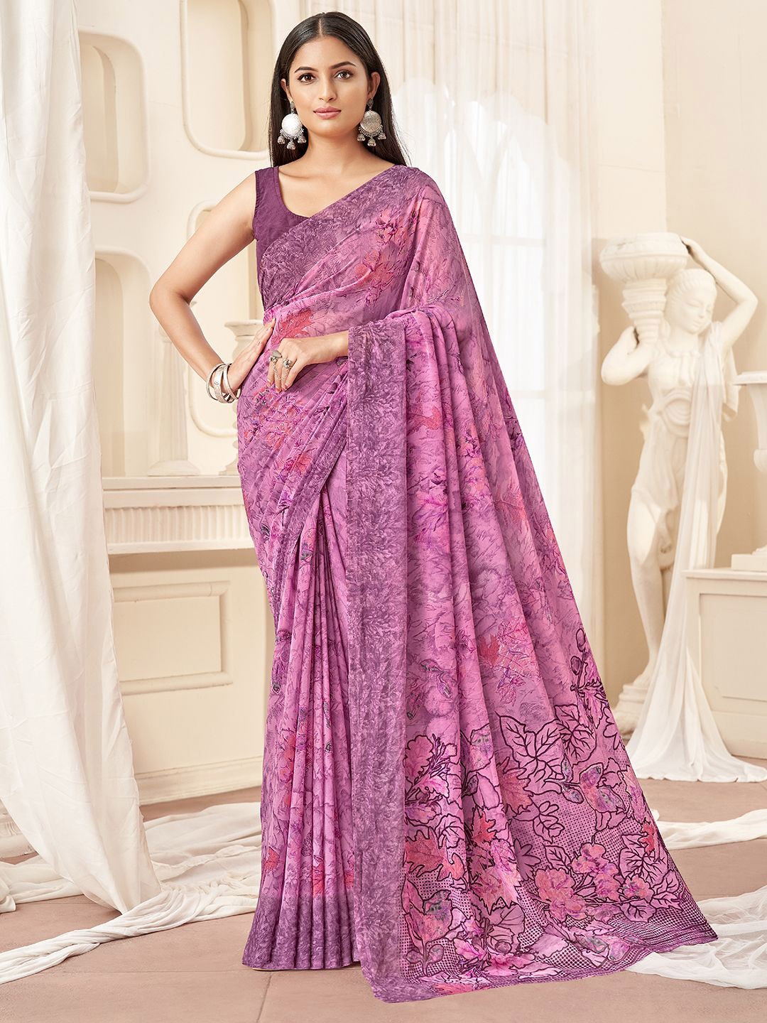 

Mitera Floral Printed Saree With Unstitched Blouse Piece, Purple