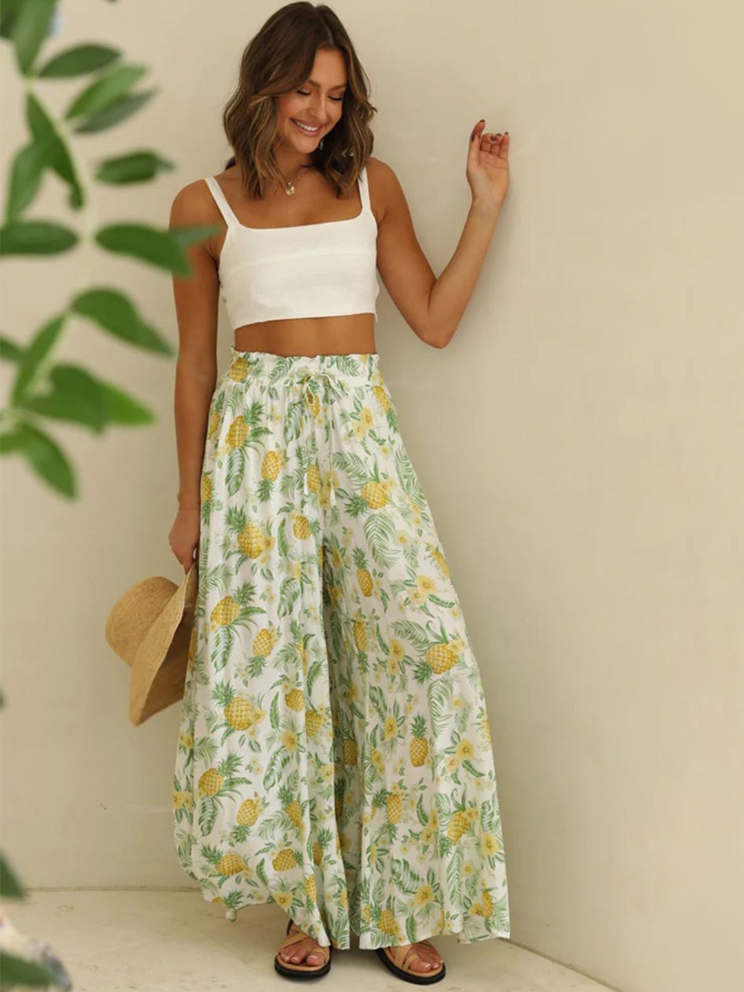 

StyleCast Women Printed Flared Palazzos, Green