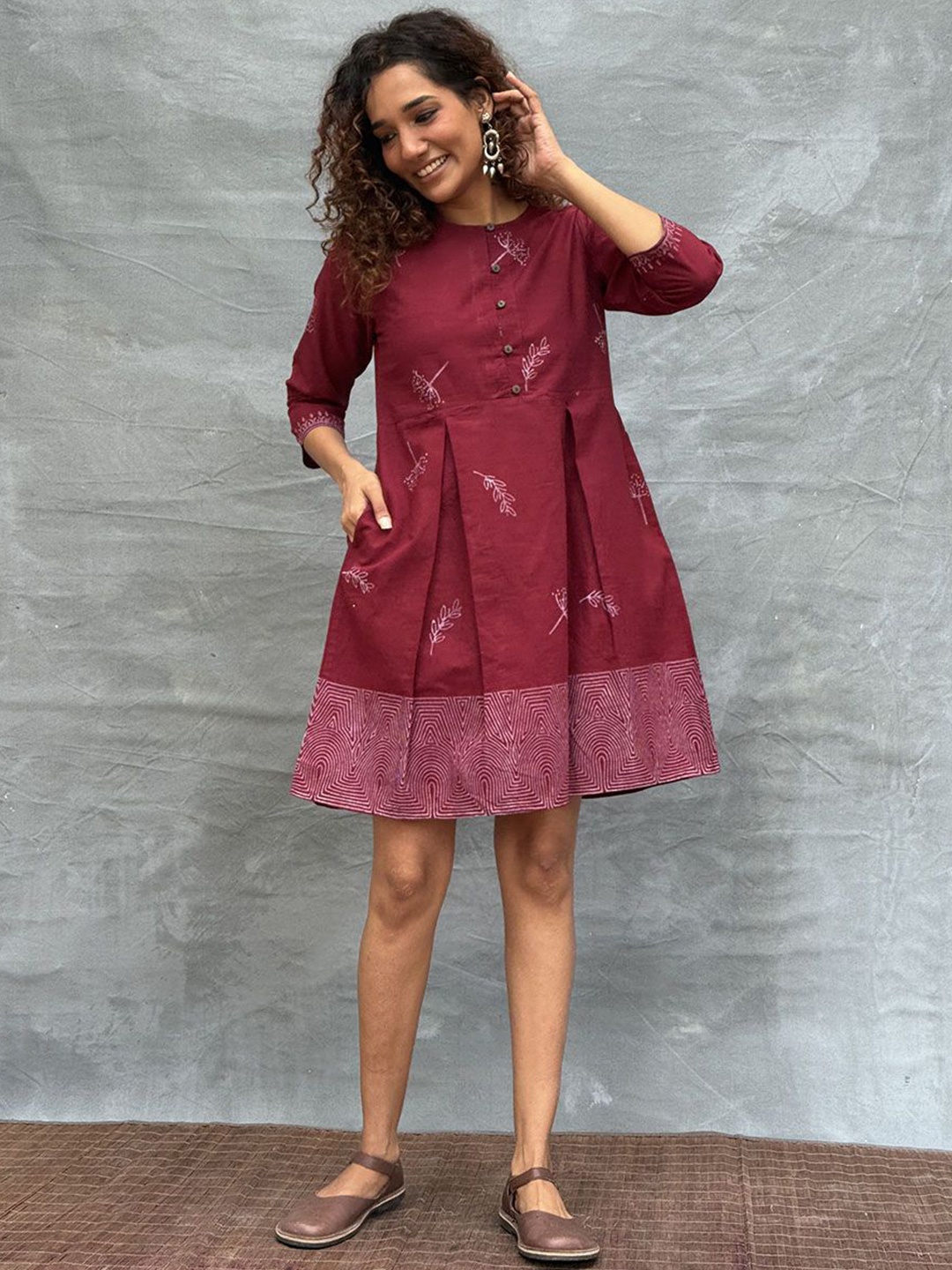 

Chidiyaa Women Soil Honeydew Petals Block printed Cotton Dress, Maroon