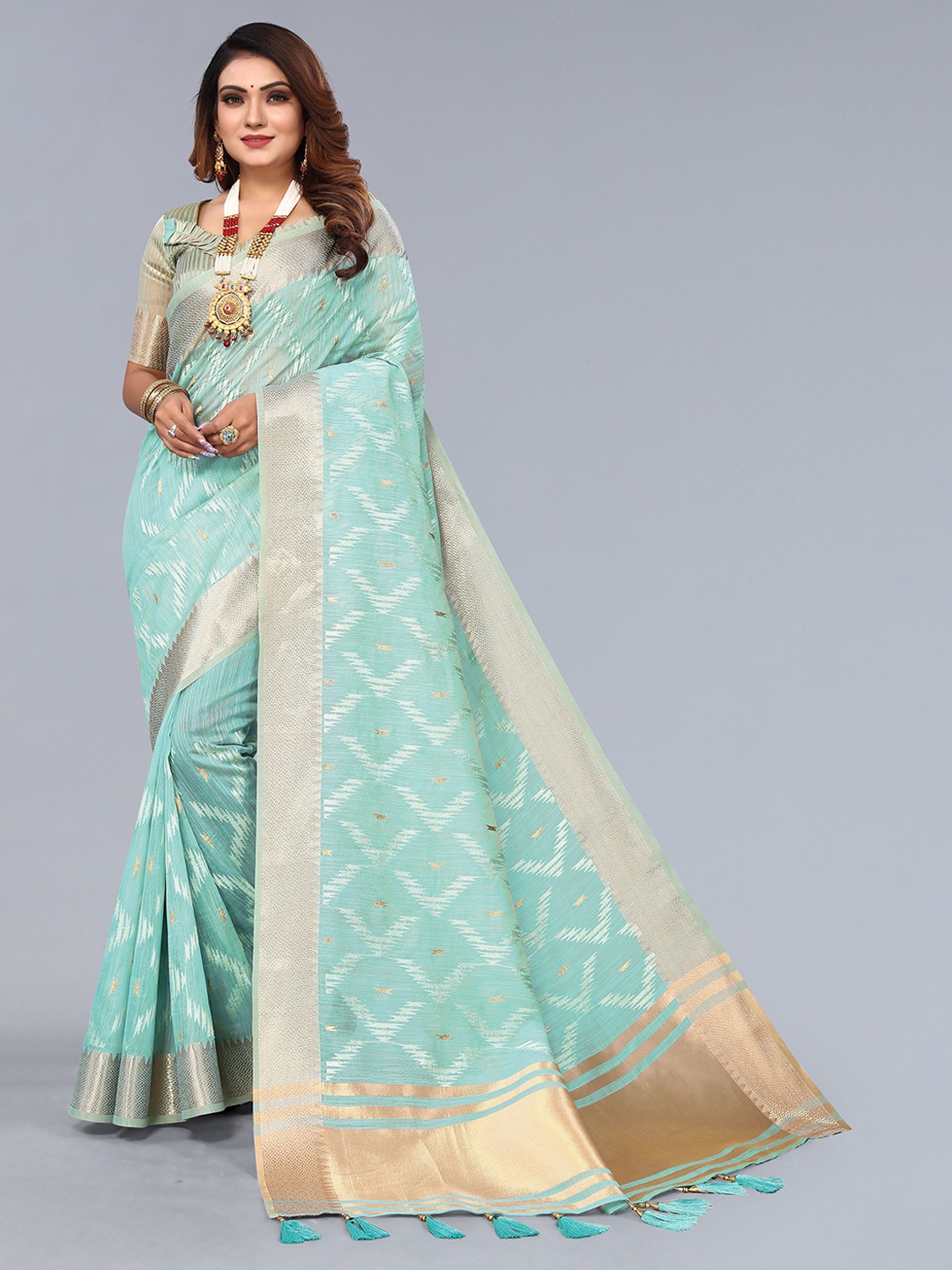

A.V.M. SILK MILLS Ethnic Motifs Zari Pure Cotton Saree, Green