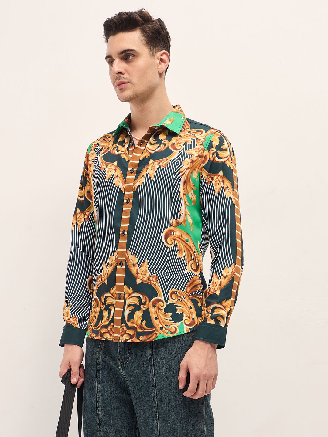 

THE BEAR HOUSE Men Abstract Printed Long Sleeves Casual Shirt, White