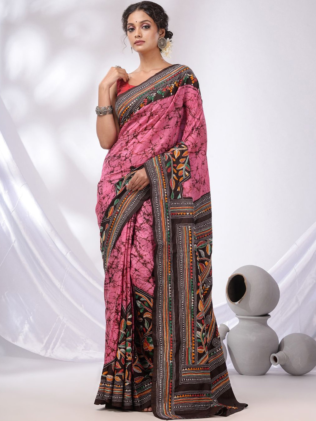 

Charukriti Tie and Dye Kantha Work Saree, Pink