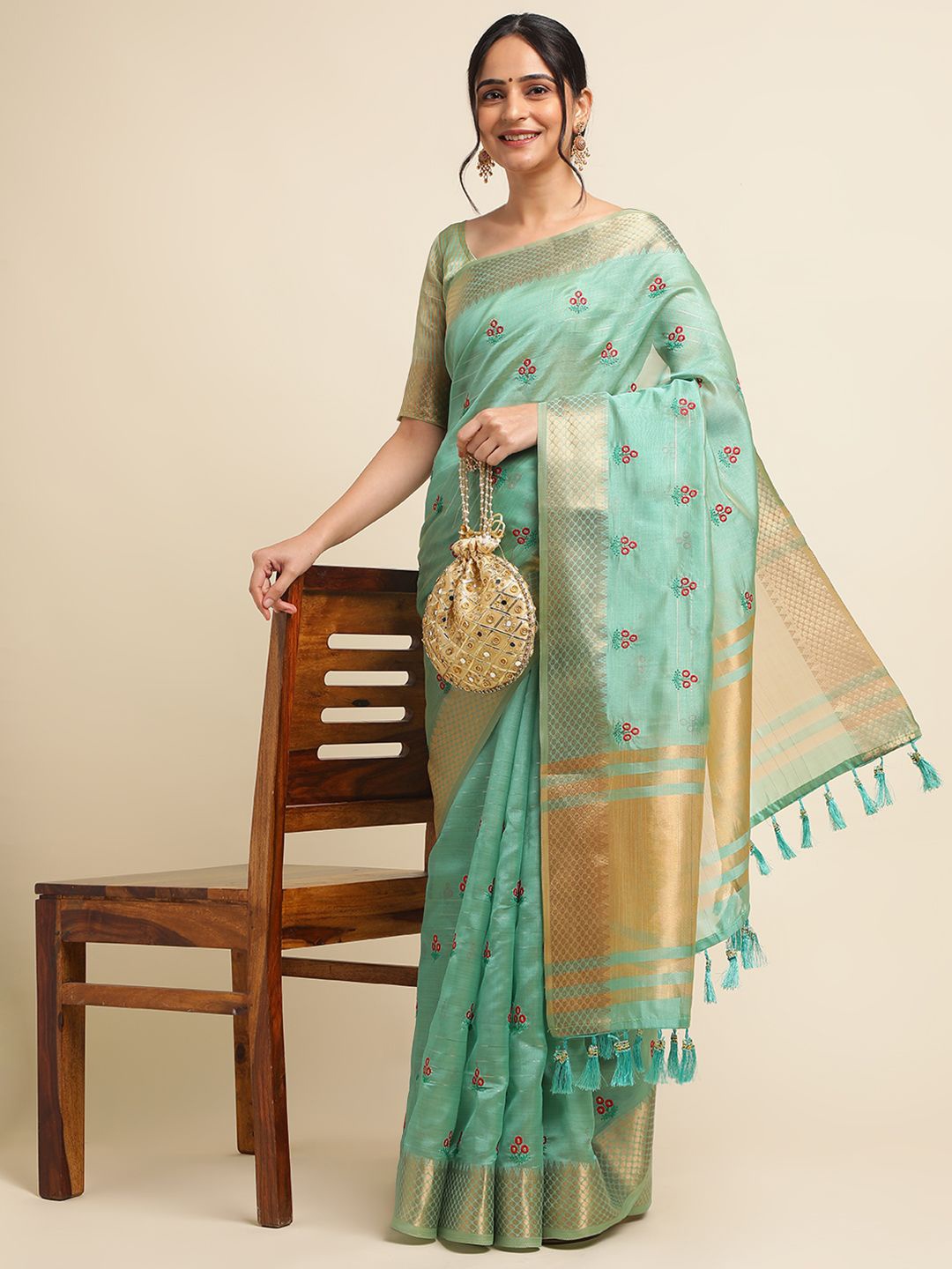

A.V.M. SILK MILLS Ethnic Motifs Embroidered Pure Cotton Saree, Turquoise blue