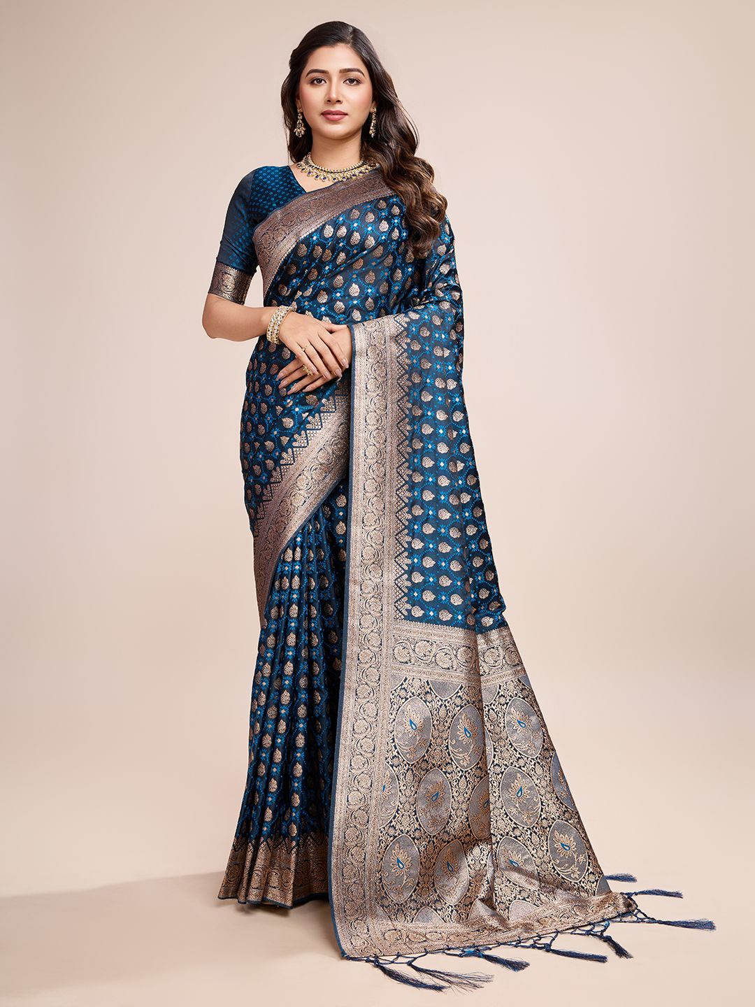 

SHRIMAY Ethnic Motifs Woven Design Zari Banarasi Saree, Teal