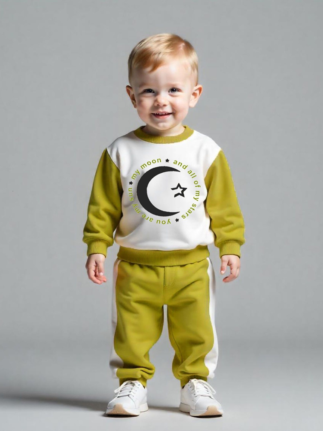 

Lofn Kids Printed Long Sleeves Pure Cotton Sweatshirt With Joggers, White