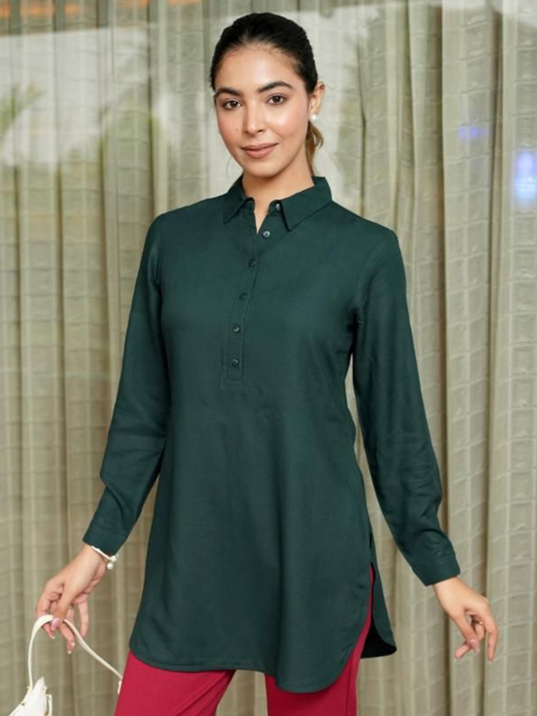 

Mlada Women Longline Standard Fit Casual Shirt, Green