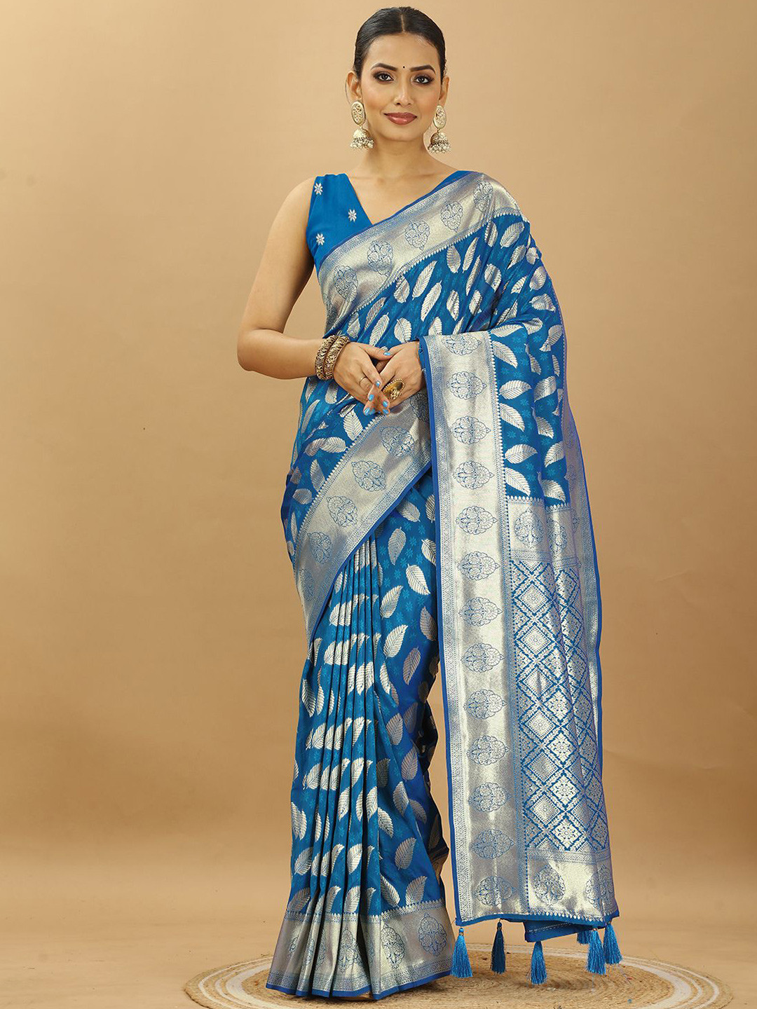 

SWAMI STUDIO Woven Design Zari Pure Silk Banarasi Saree, Blue