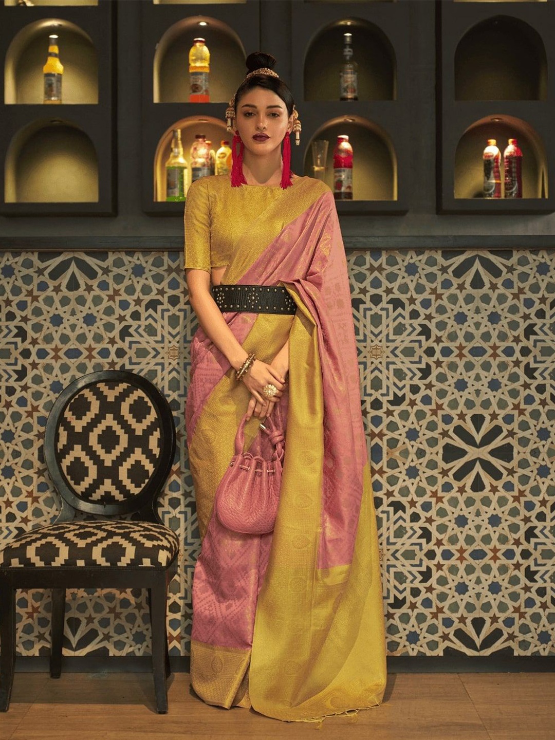 

Anouk Ethnic Motifs Zari Banarasi Saree, Pink