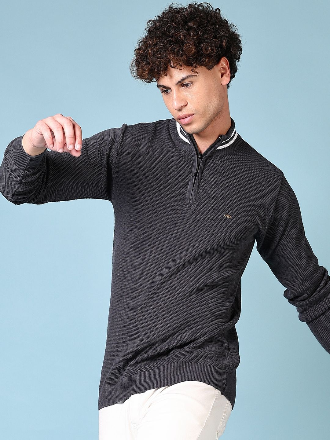 

V-Mart Men Acrylic Henley Neck Sweater, Grey