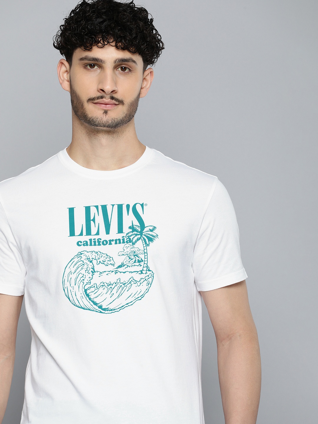 

Levis Brand Logo Printed Pure Cotton T-shirt, White