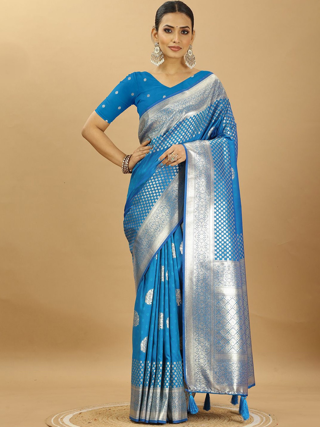 

SWAMI STUDIO Woven Design Zari Pure Silk Banarasi Saree, Blue