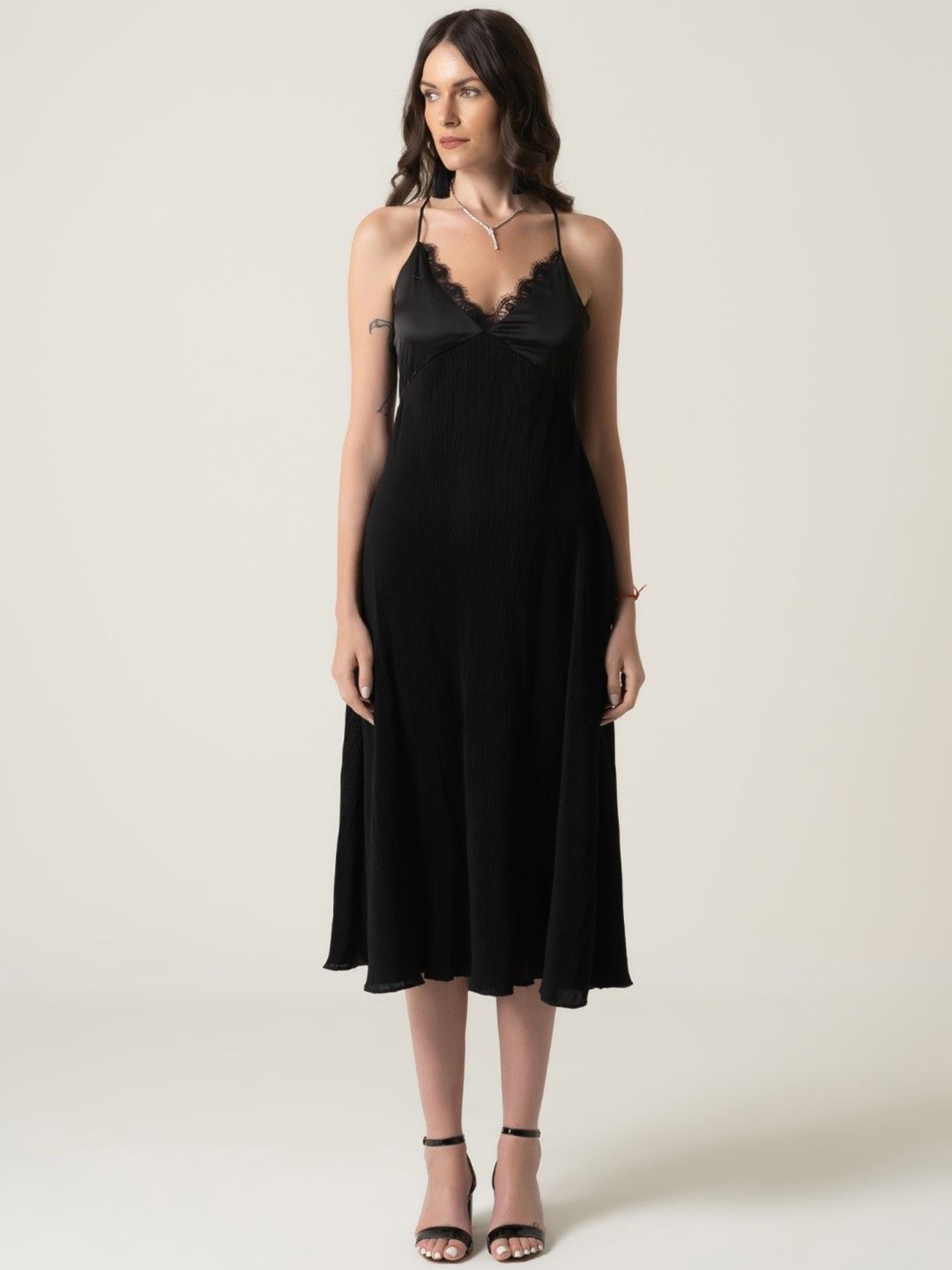 

CHALSI & CYRUS Satin Fit & Flare Midi Dress, Black