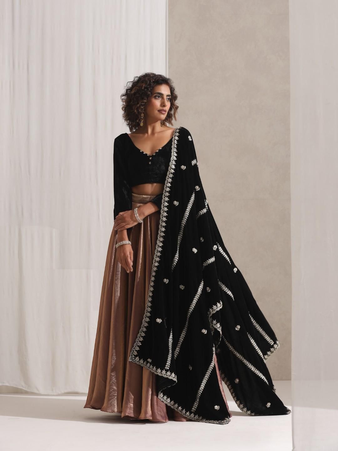 

Swtantra V-Neck Velvet Ready to Wear Lehenga & Blouse With Dupatta, Bronze