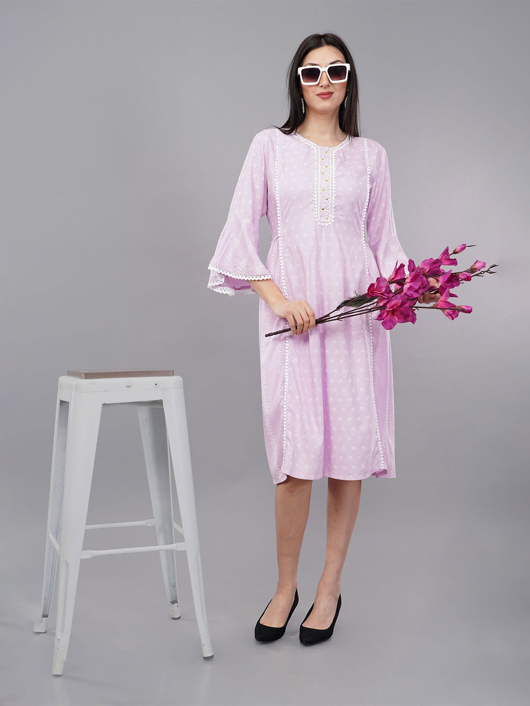 

Avaasa Buy Shruthi Printed A-Line Midi Dress, Purple