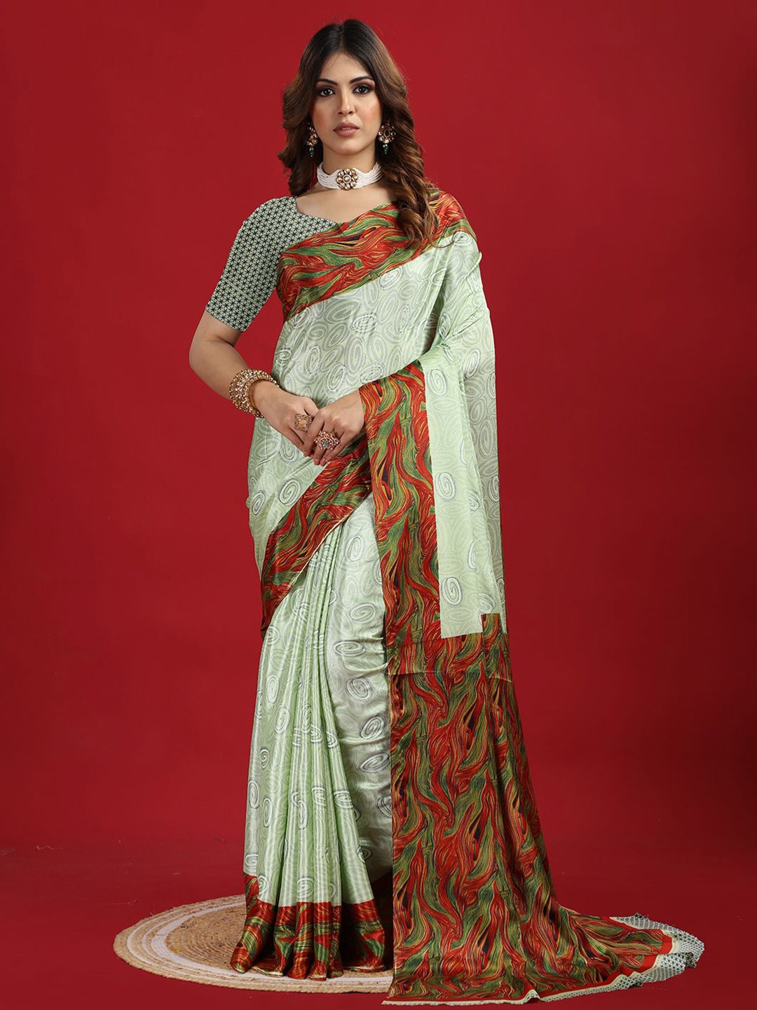 

A.V.M. SILK MILLS Pure Crepe Printed Designer Saree, Beige