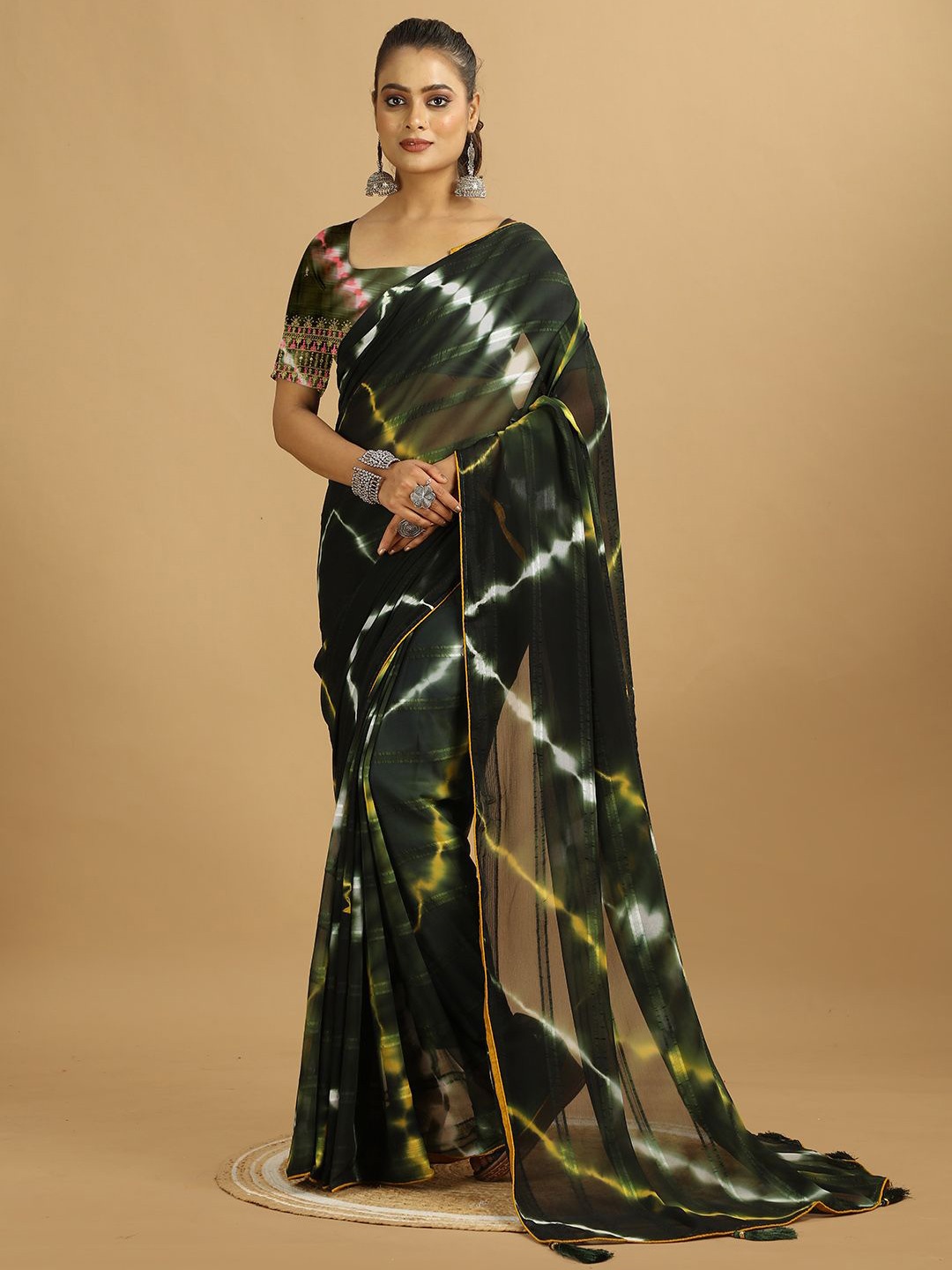 

A.V.M. SILK MILLS Tie & Dye Poly Georgette Saree, Green