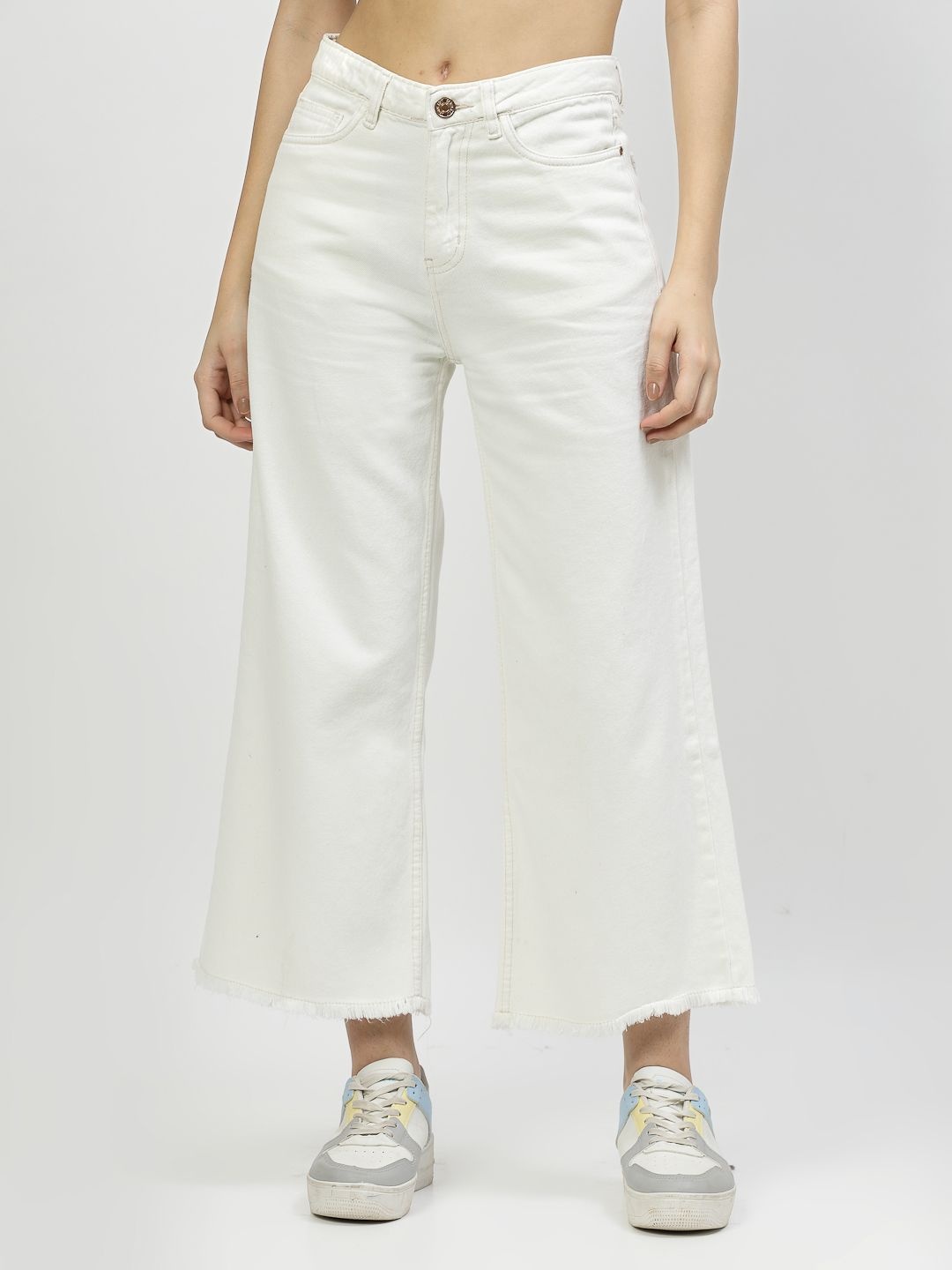 

COSMIC Women Straight Fit Mid-Rise Jeans, Off white