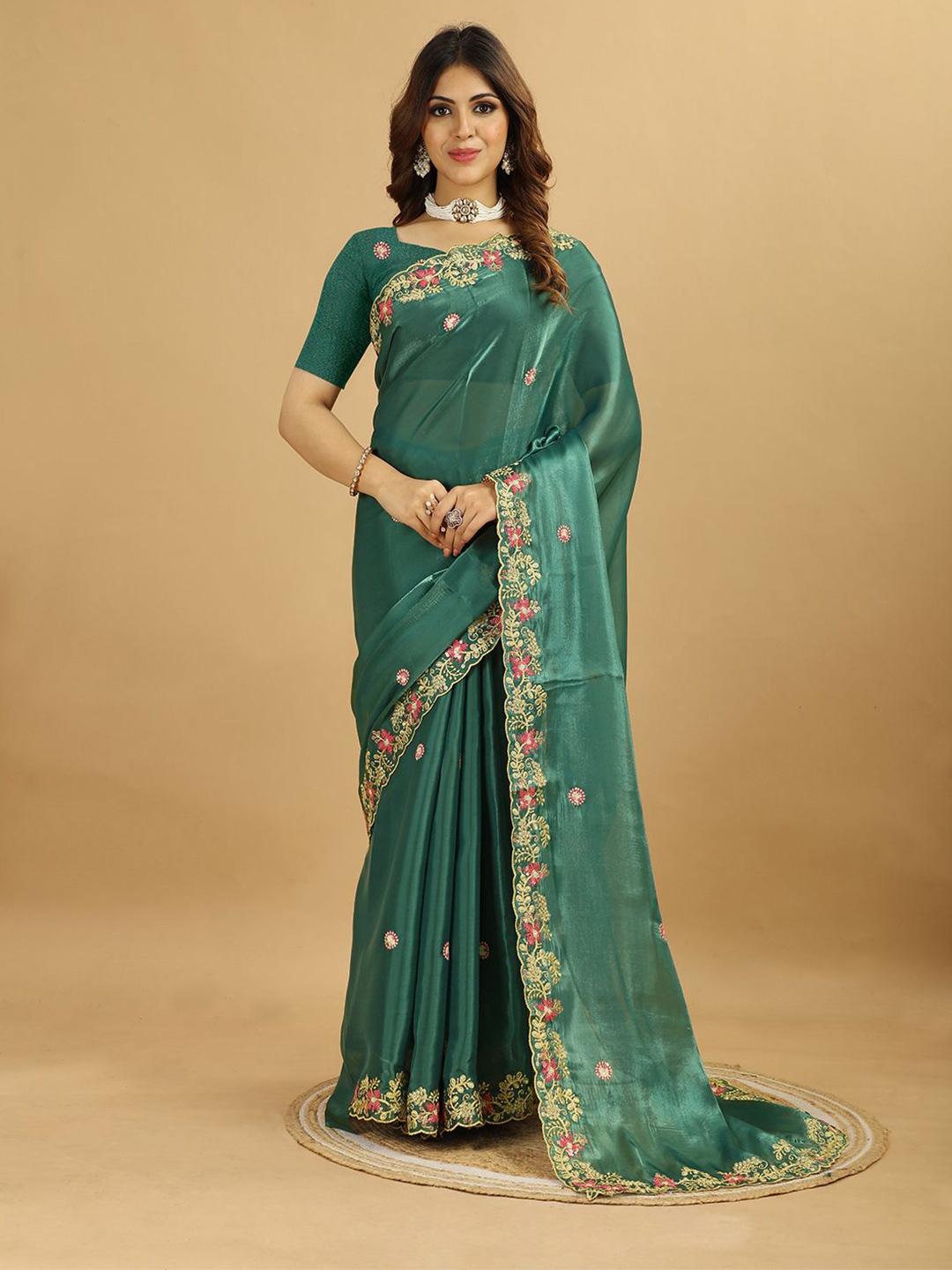 

A.V.M. SILK MILLS Ethnic Motifs Embroidered Saree, Turquoise blue