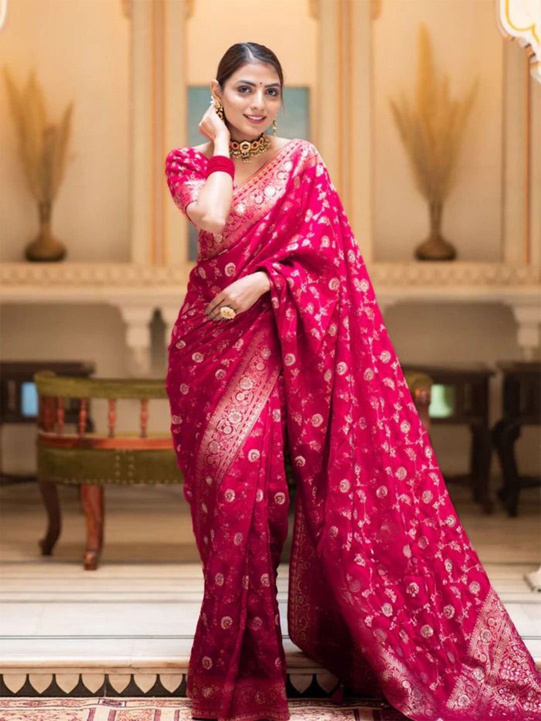 

STYLEELITE Woven Design Zari Pure Silk Kanjeevaram Saree, Pink