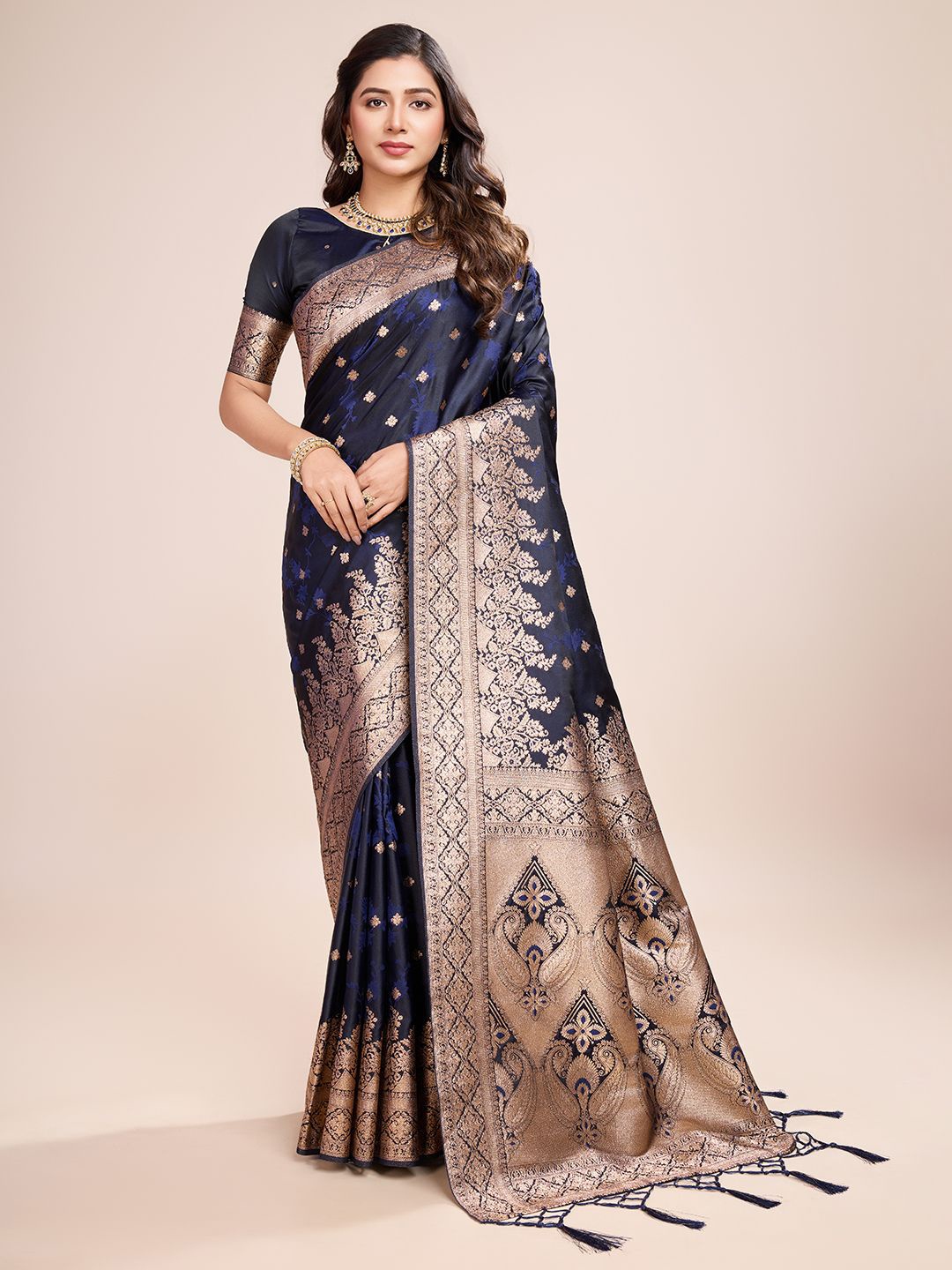 

SHRIMAY Woven Design Zari Banarasi Saree, Navy blue