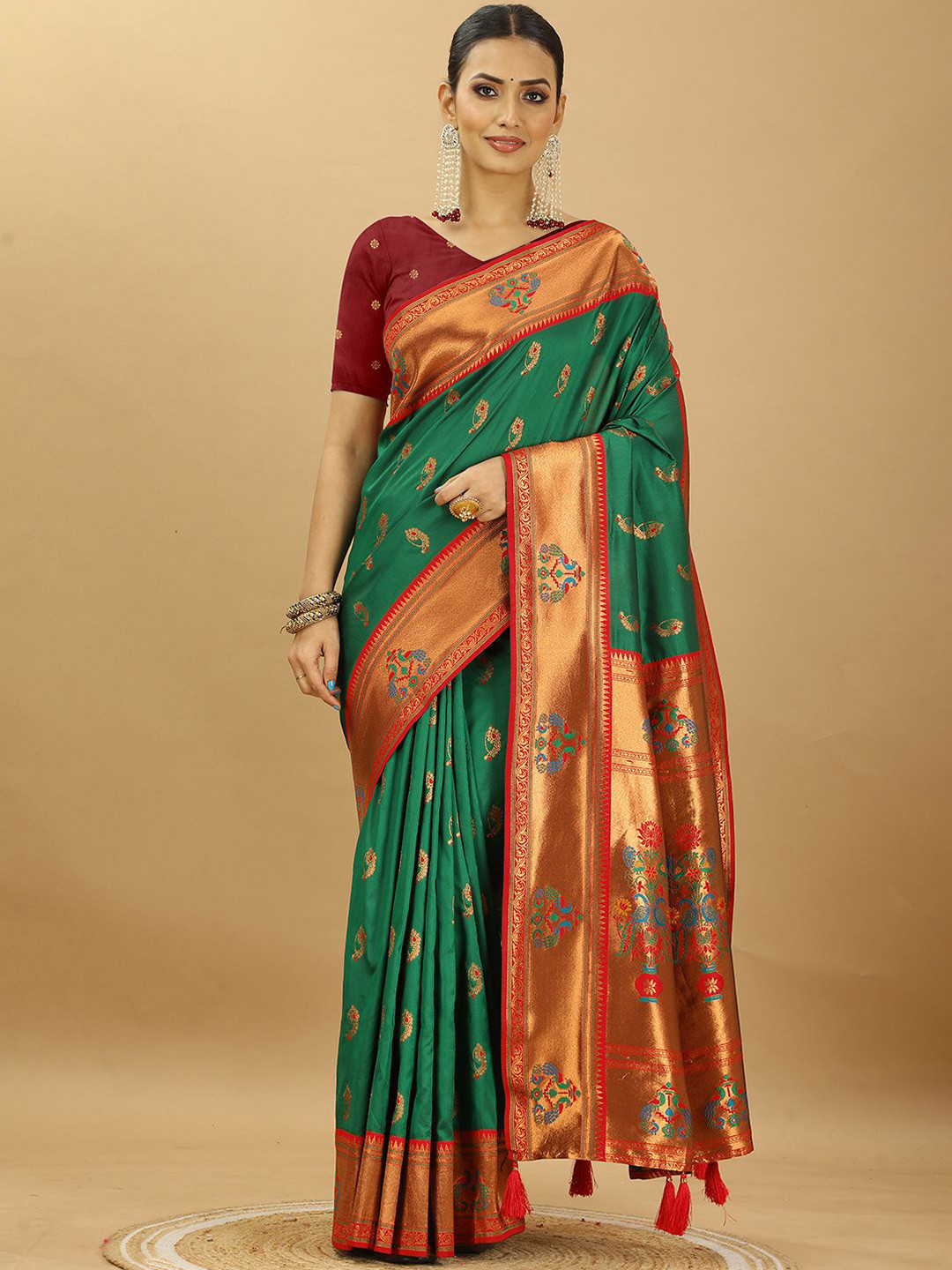 

SWAMI STUDIO Woven Design Zari Paithani Saree, Green