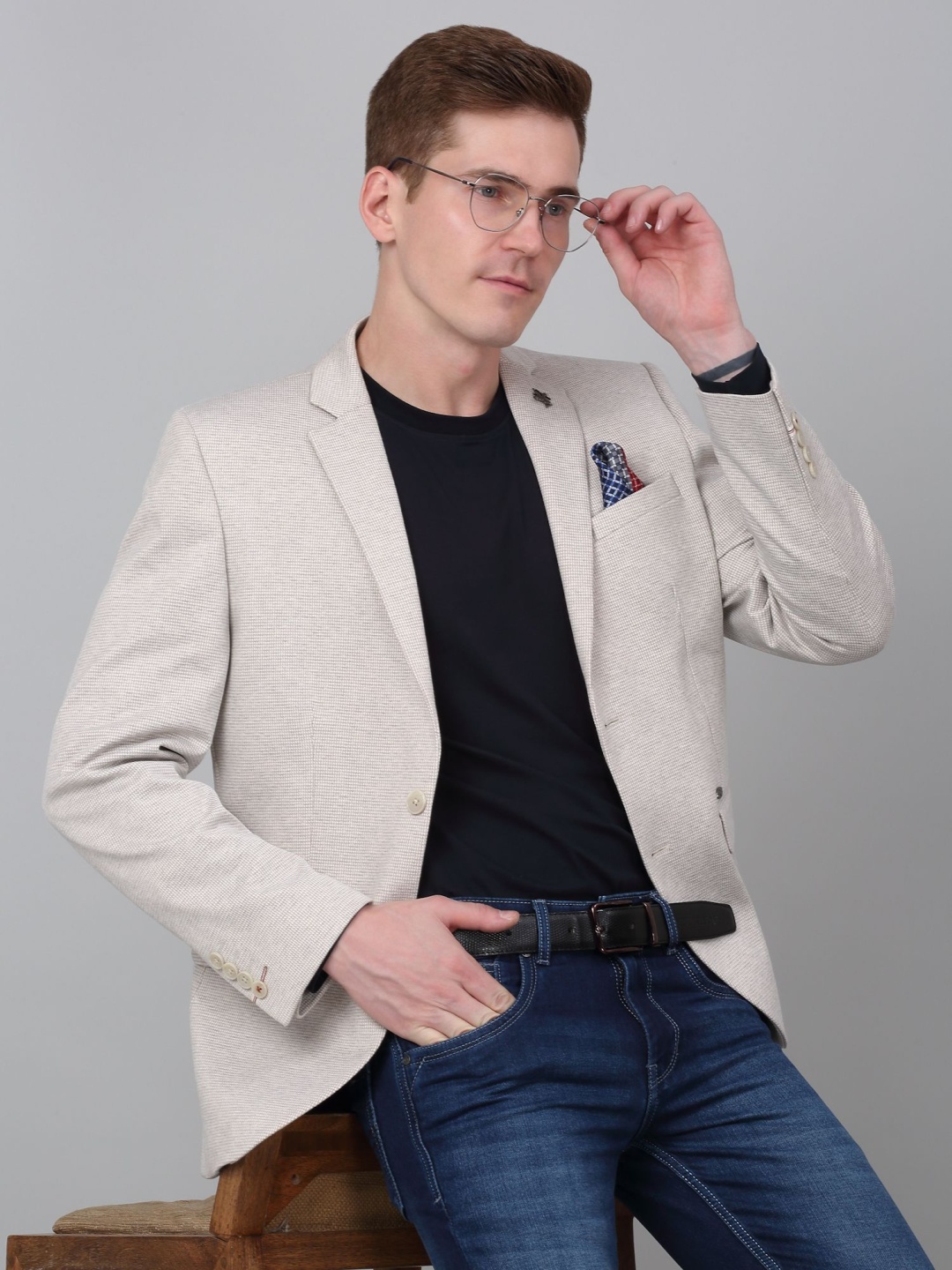 

Cantabil Self Design Single-Breasted Blazers, Beige