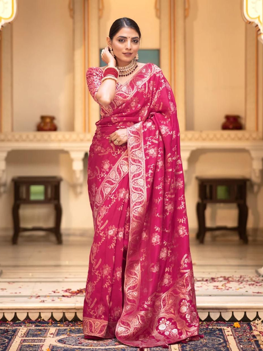 

zinzraa Ethnic Motifs Zari Pure Silk Kanjeevaram Saree, Pink