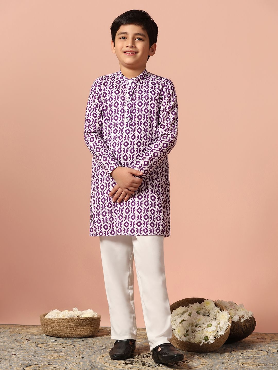 

FASHION DREAM Boys Geometric Printed Mandarin Collar Straight Kurta with Pyjamas, Purple