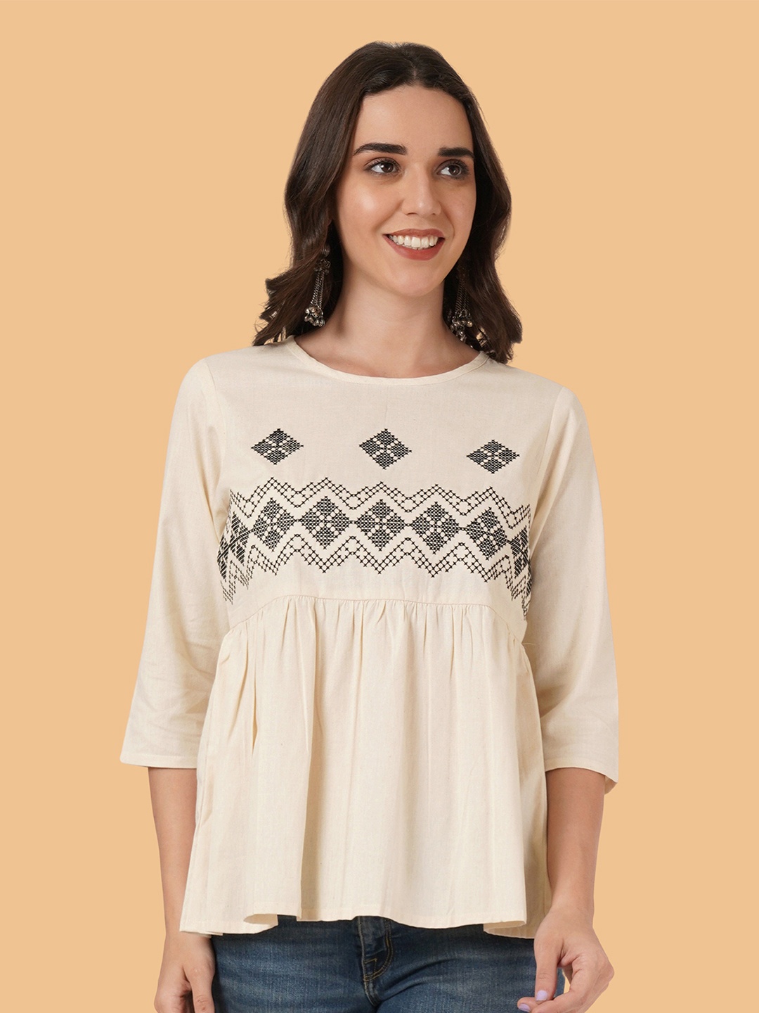 

Brownverse Women Embroidered Empire Cotton Top, Off white