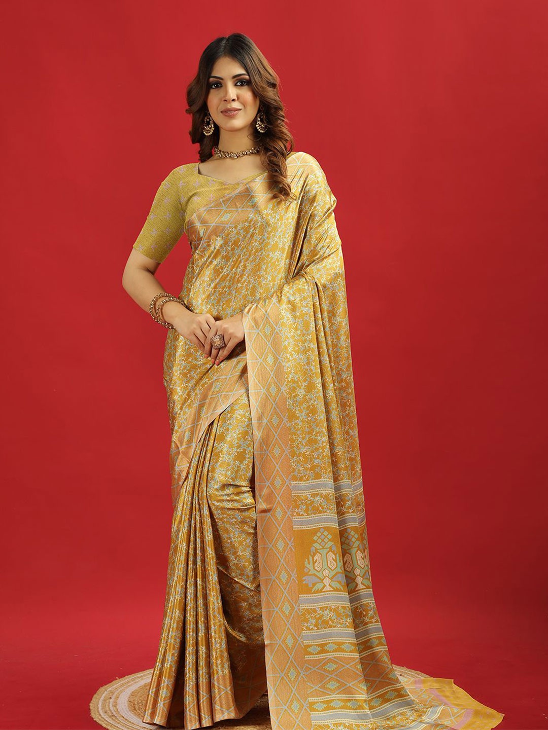 

A.V.M. SILK MILLS Floral Pure Crepe Saree, Yellow