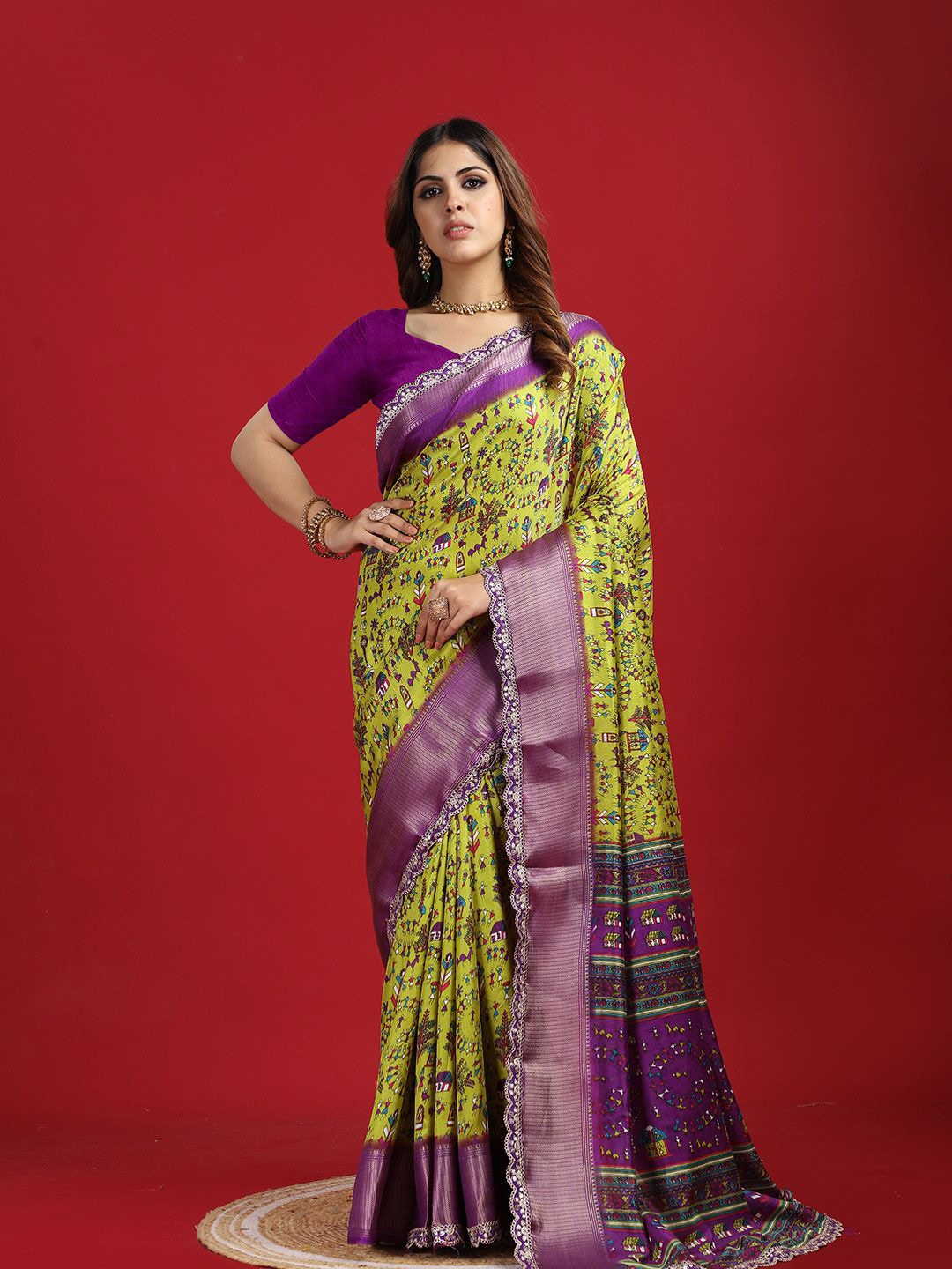 

A.V.M. SILK MILLS Warli Sequinned Saree, Green