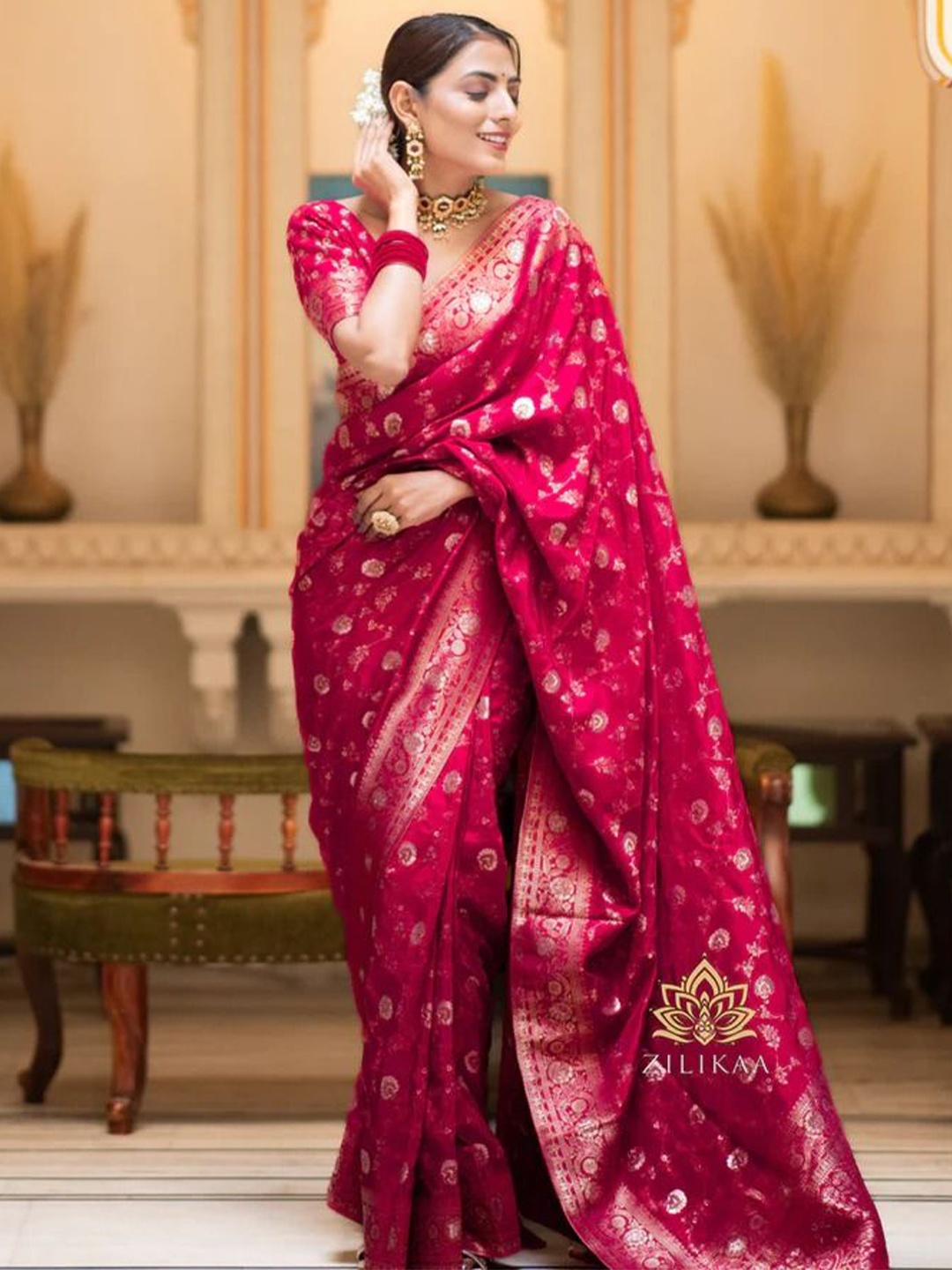 

zinzraa Ethnic Motifs Zari Pure Silk Kanjeevaram Saree, Pink