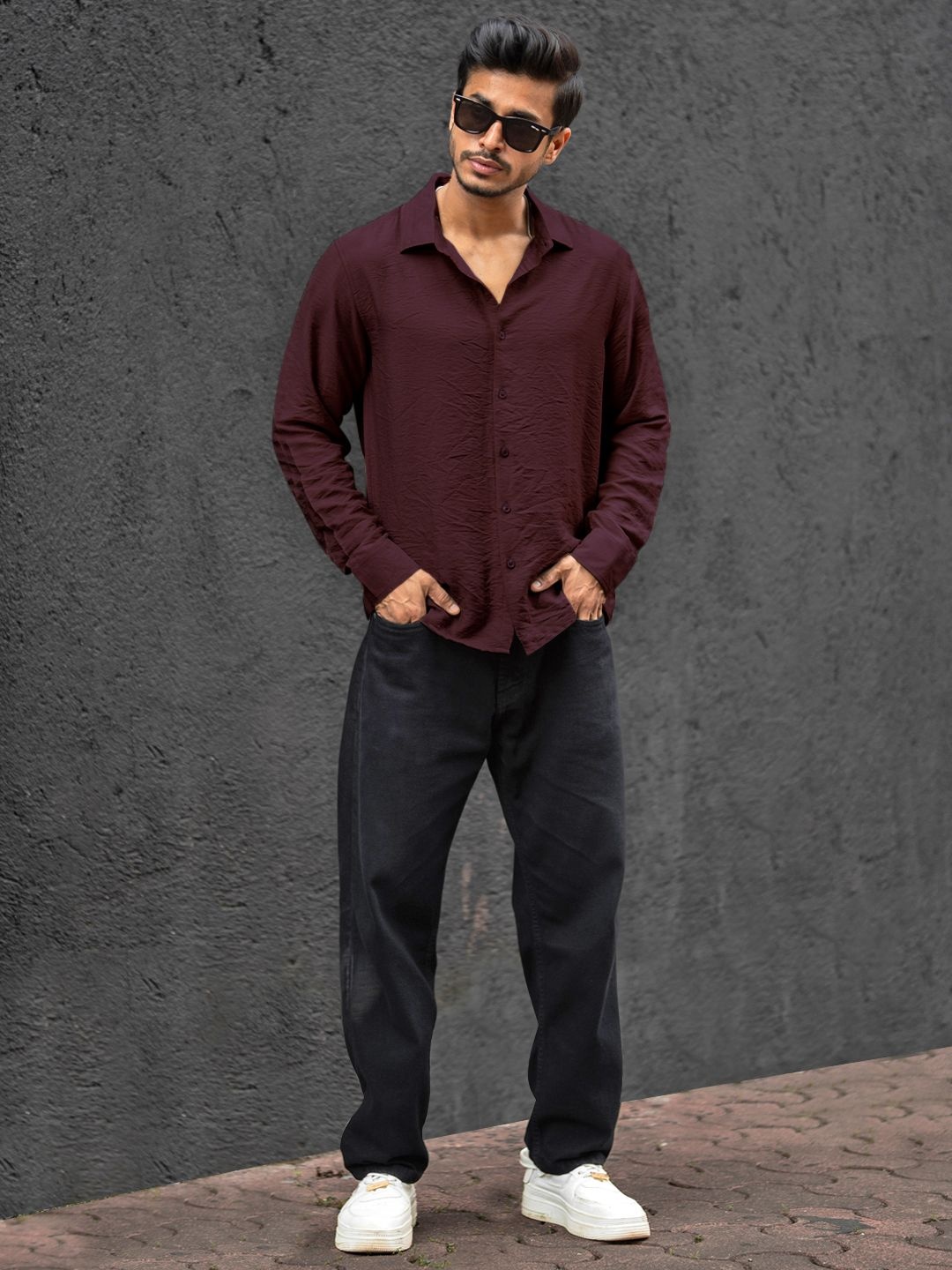 

Powerlook Men Spread Collar Solid Casual Shirt, Purple