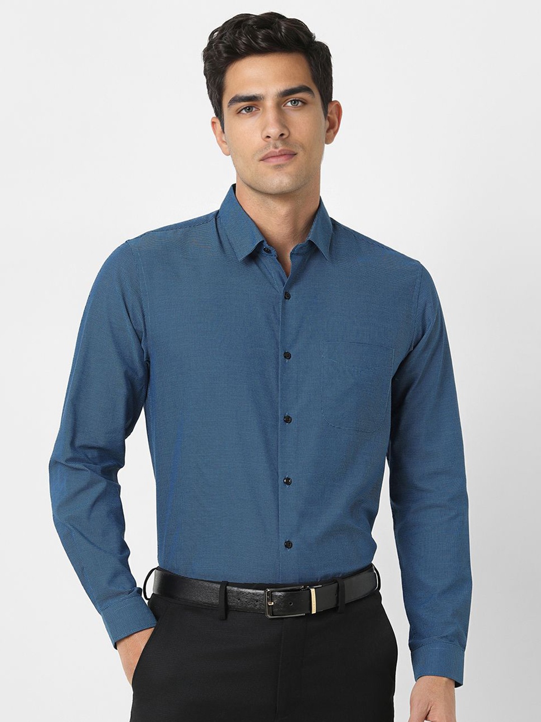 

Peter England Men Slim Fit Spread Collar Textured Cotton Formal Shirt, Blue