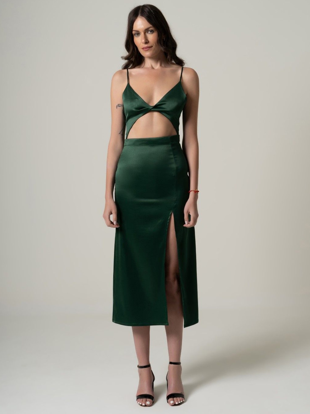 

CHALSI & CYRUS Satin A-Line Midi Dress, Green