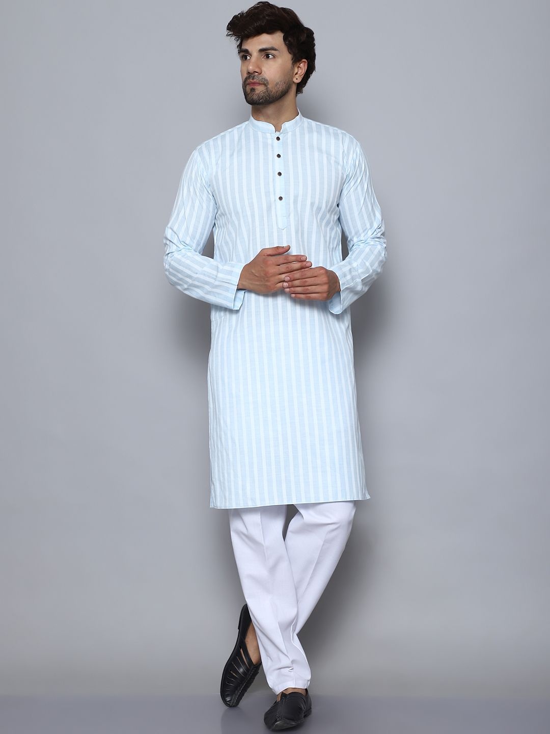 

BANHUSSAIN Striped Mandarin Collar Straight Linen Kurta with Trousers, Blue